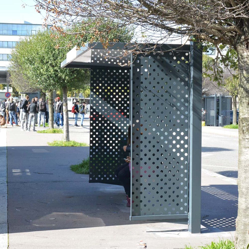 Réseau urbain Le Havre Seine Métropole abri bus CIRRUS antivandalisme Urbanéo