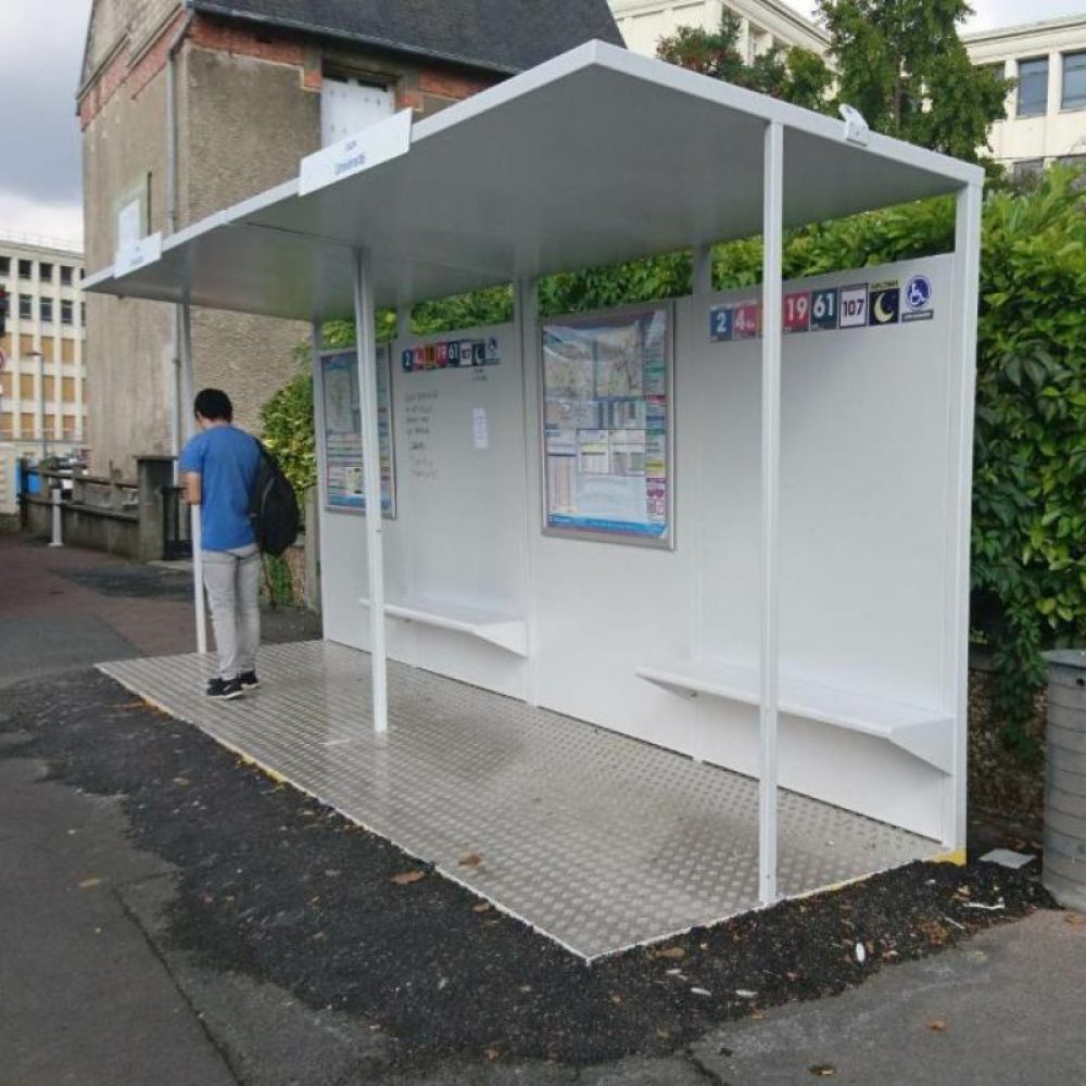 Abri voyageurs provisoire monobloc Urbanéo Département Calvados Abri voyageurs provisoire monobloc Urbanéo Département Calvados