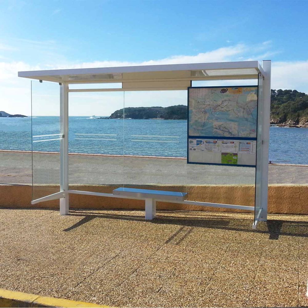 Abribus CIRRUS standard pour Toulon Provence Métropole avec banc et cadre réseau pour information du point d'arrêt du transport de voyageurs
