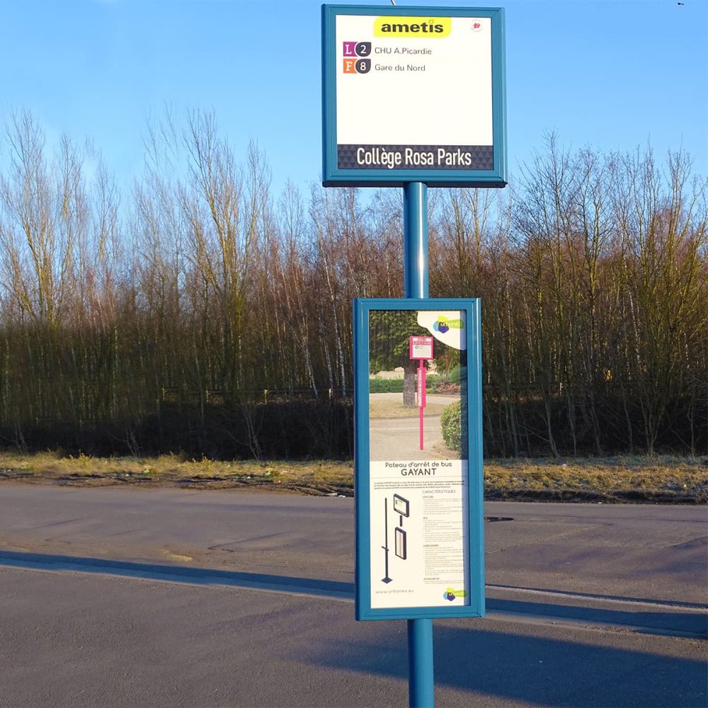 poteau d'arrêt Urbanéo GAYANT pour Agglomération Amiens cadre horaires et tête de poteau mobilité urbaine transport de voyageurs