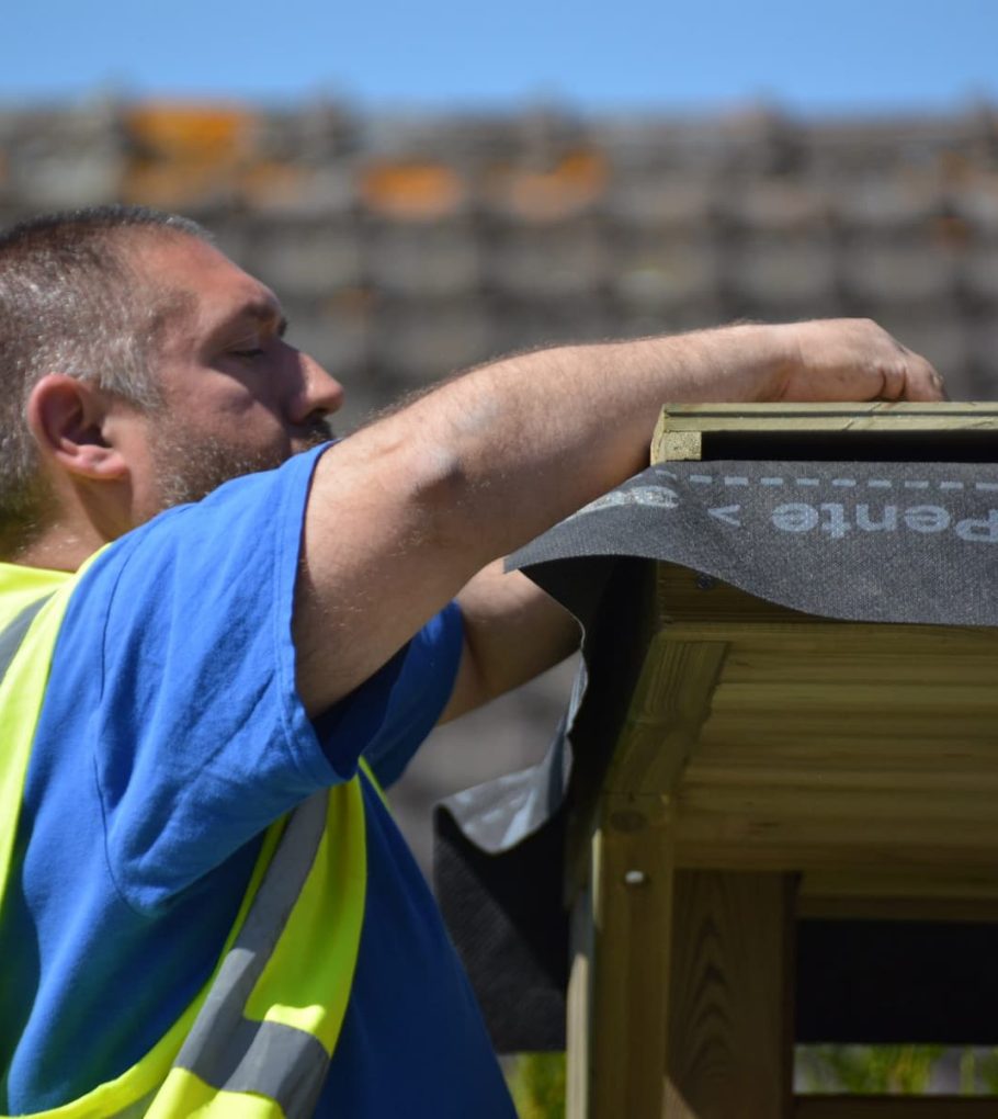 maintenance-abris-bois-urbaneo maintenance-abris-bois-urbaneo