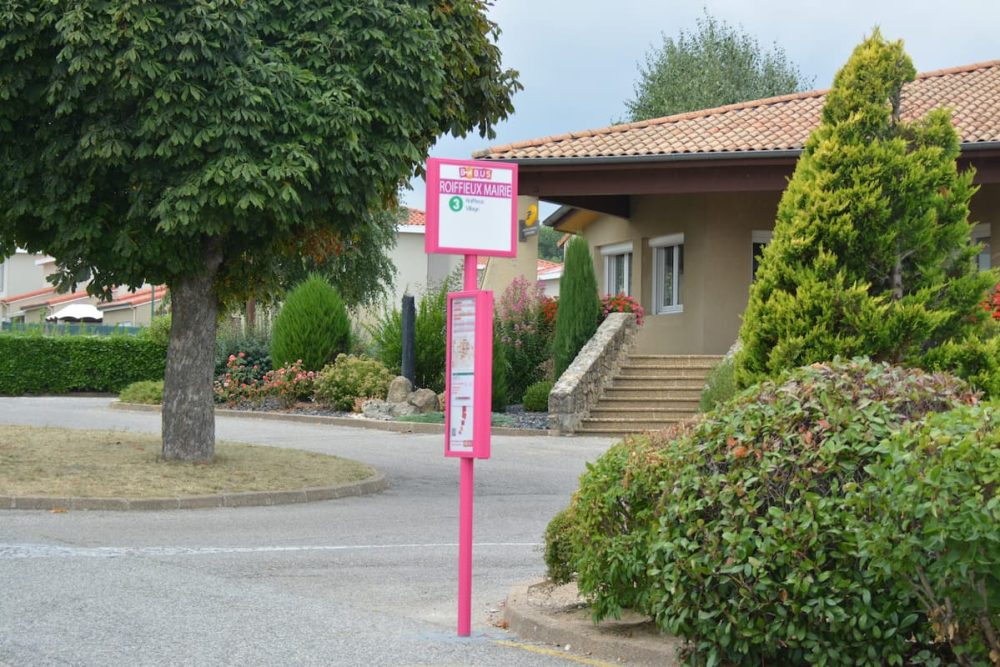 Poteau d'arrêt GAYANT Urbanéo annonay transdev