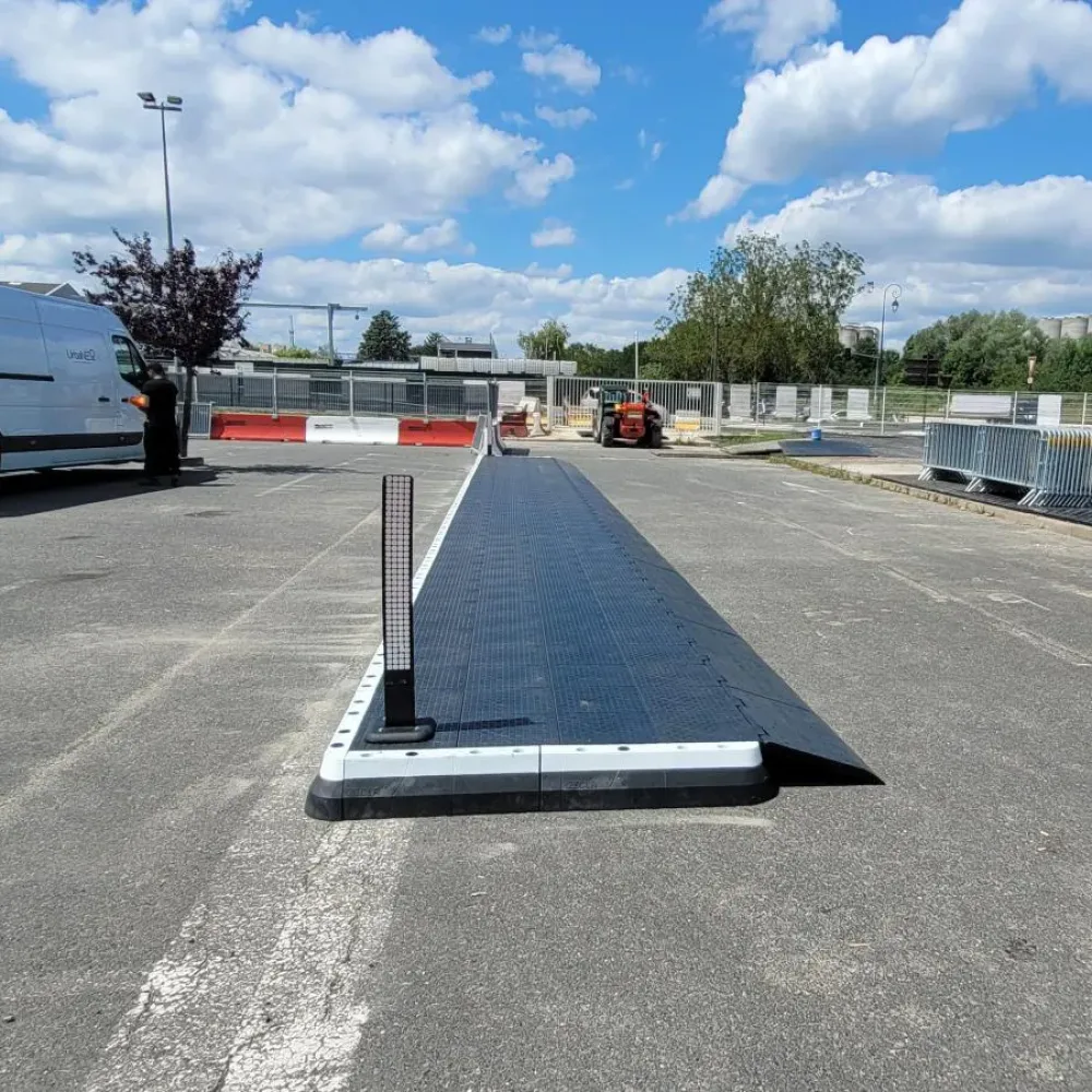 Quai provisoire modulable Zicla® pour Transdev Quai provisoire modulable Zicla® pour Transdev
