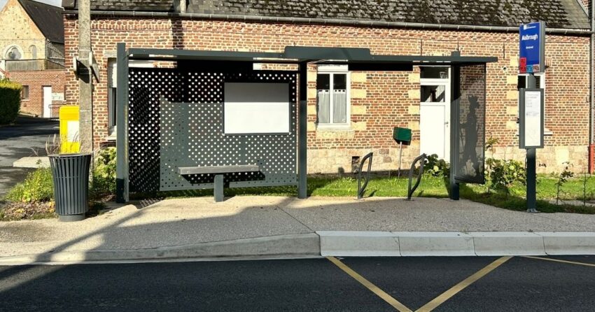 abris bus abris vélo zone rurale périurbaine Urbanéo