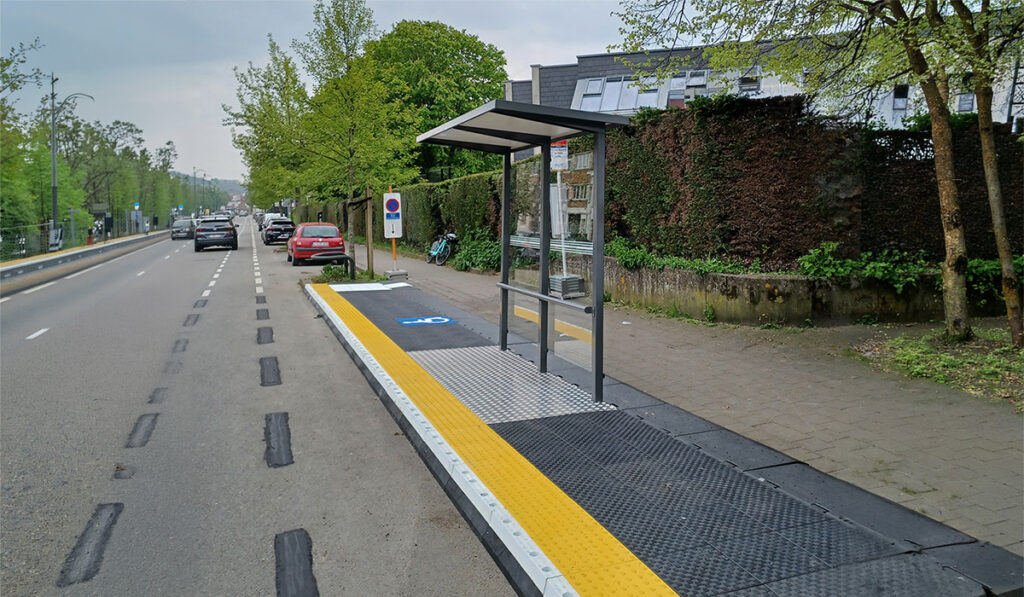 quai-bus-provisoire-abribus-bruxelles